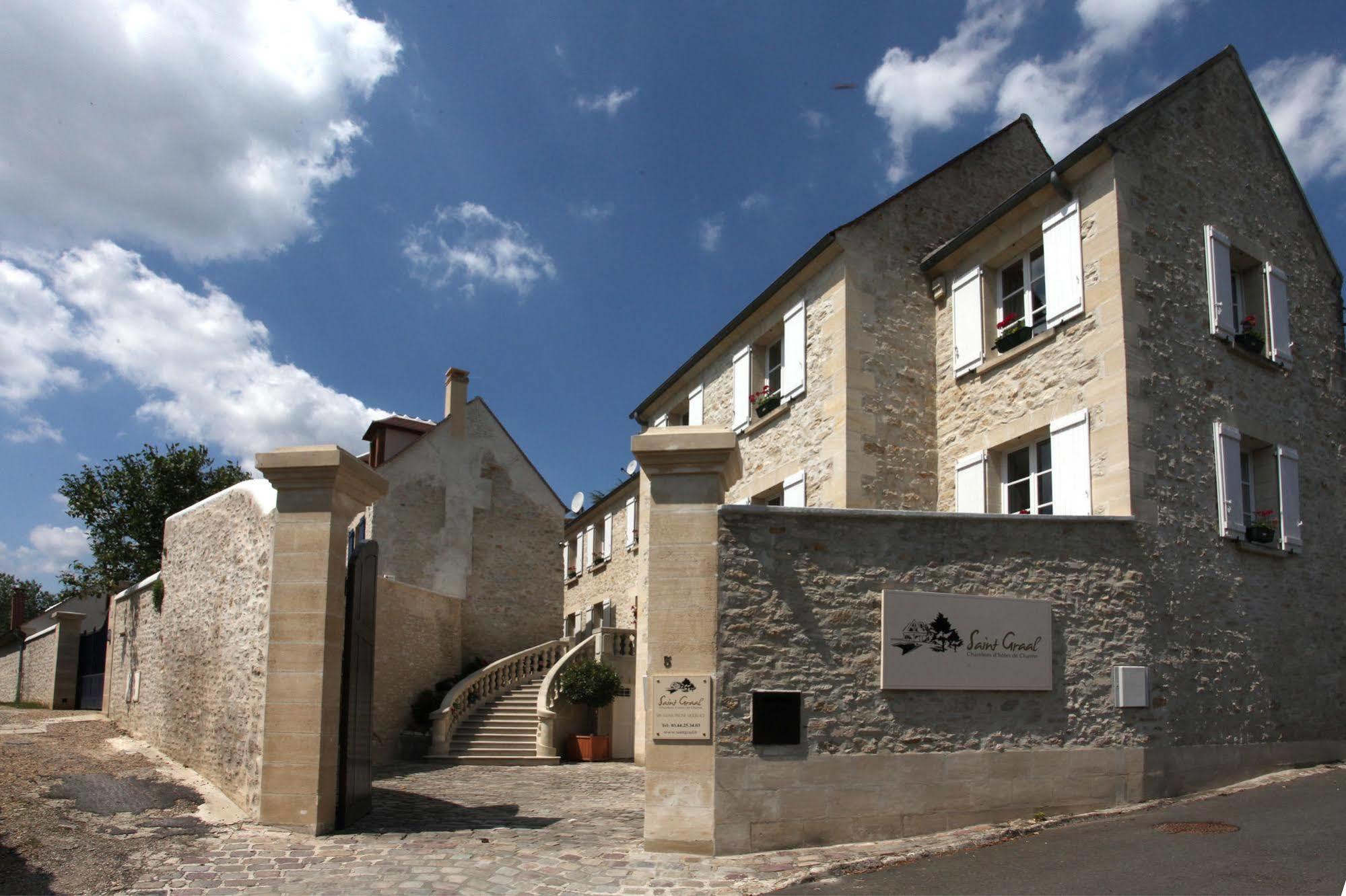 Bed and Breakfast Saint Graal à Chamant Extérieur photo