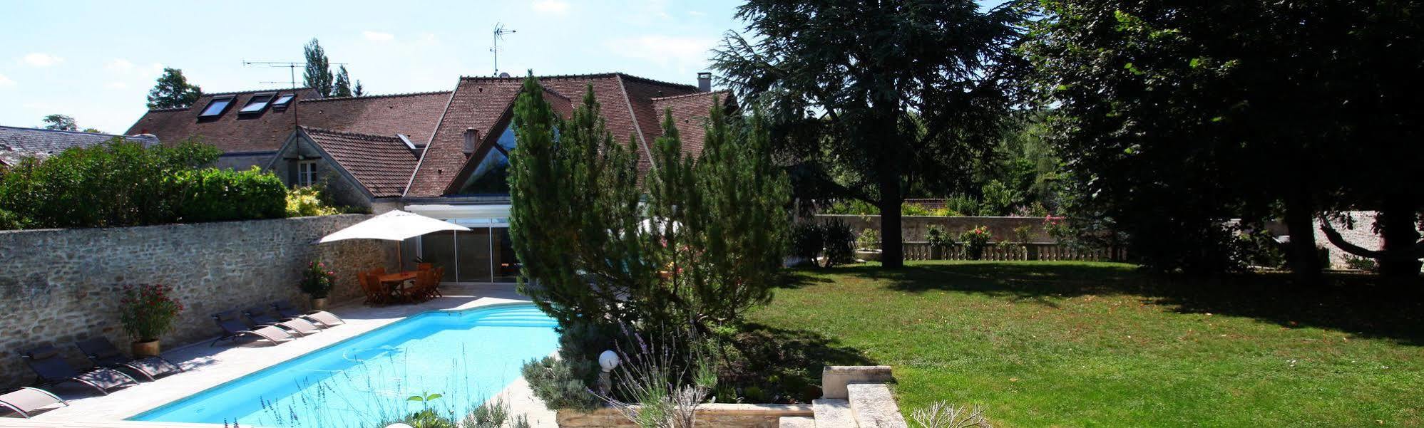 Bed and Breakfast Saint Graal à Chamant Extérieur photo